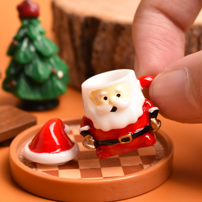 Resin Art Things - Mini-Weihnachtsmann-Teetasse-Ornament – Puppenhaus-Dekoration aus Kunstharz für