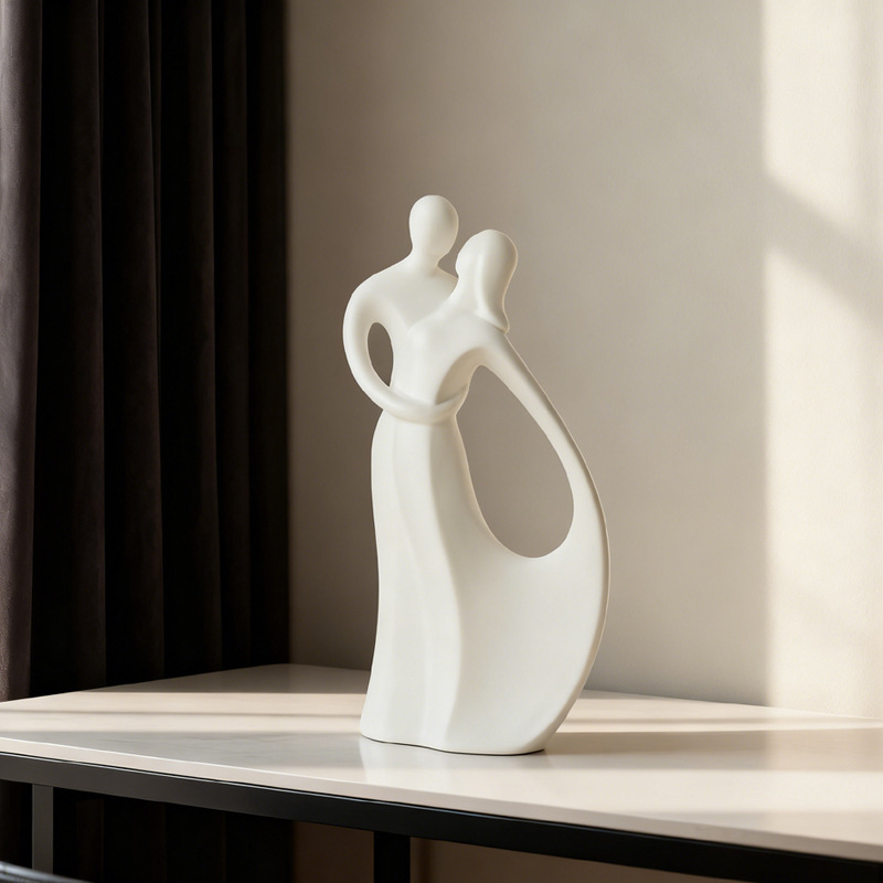 Resin Art For Wedding Gift - Nordische Keramik-Skulptur von Umarmendem Paar Moderne