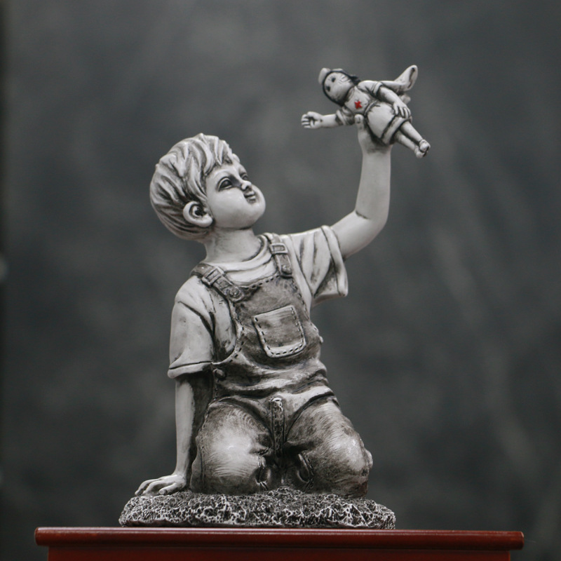 Banksy-Statuette Kunsthandwerk – Resin Art For Wedding Gift Bewertung und Preis